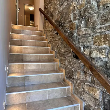 Appartamento Tsar Kaloyan Near Tsarevets Veliko Tărnovo